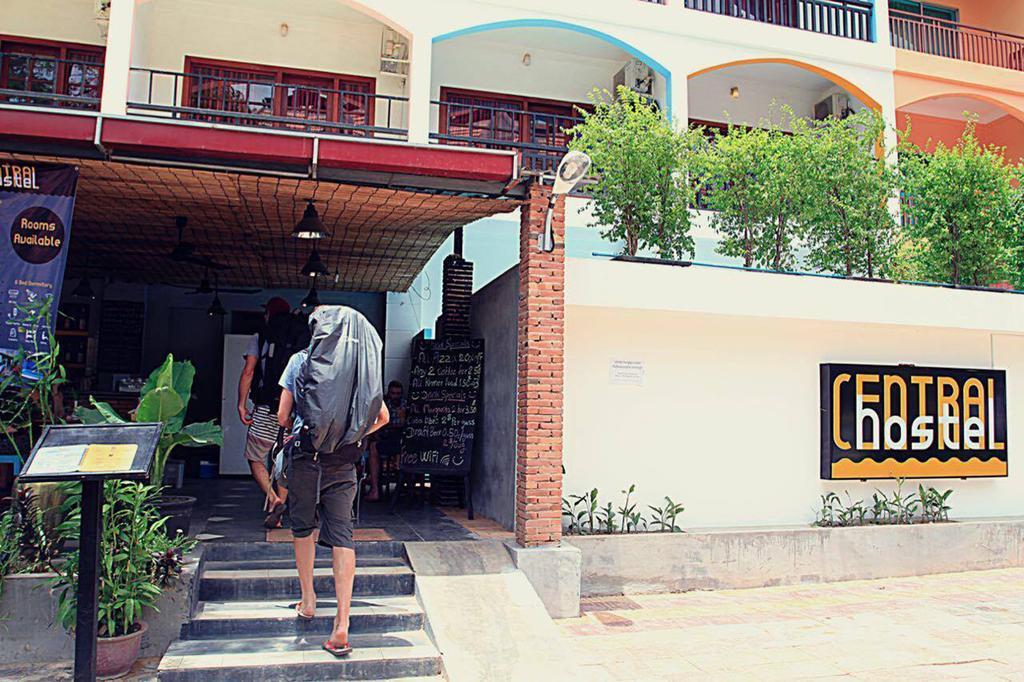 Central Hostel Siem Reap Exterior foto